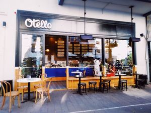 Outside at Otello in Tel Aviv