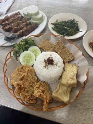   at Rumah Makan Veggie Food in 