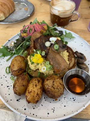 Pancakes with scrambled tofu at Aujourd'hui Demain Cafe in Paris