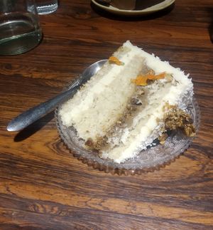 Gâteau Rafaello at Aujourd'hui Demain Cafe in Paris