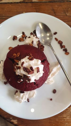 Red velvet cake at Aujourd'hui Demain Cafe in Paris