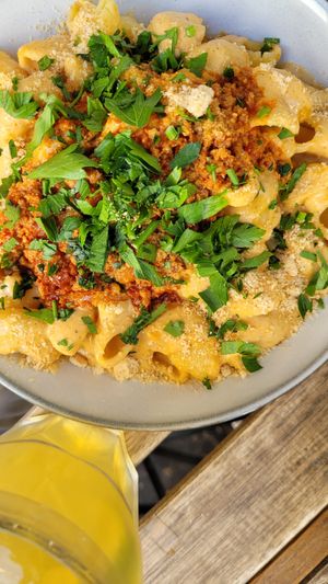 Mac and cheese at Aujourd'hui Demain Cafe in Paris