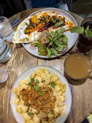  at Aujourd'hui Demain Cafe in Paris