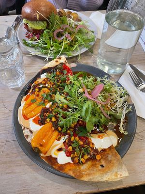 Quesadilla  #Veganuary at Aujourd'hui Demain Cafe in Paris
