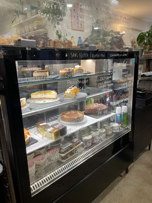 Desserts #Veganuary at Aujourd'hui Demain Cafe in Paris