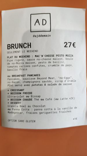 Weekend Brunch menu at Aujourd'hui Demain Cafe in Paris