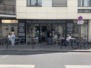 exterior of shop  at Aujourd'hui Demain Cafe in Paris