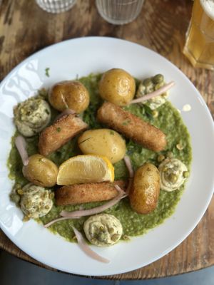 Fish & Peas  at Aujourd'hui Demain Cafe in Paris