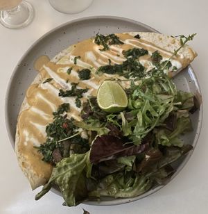 QUESADILLA CHILI   at Aujourd'hui Demain Cafe in Paris