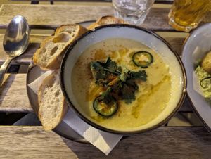 Gemüsesuppe at Aujourd'hui Demain Cafe in Paris