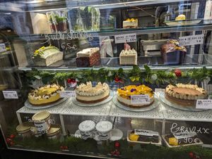  at Aujourd'hui Demain Cafe in Paris