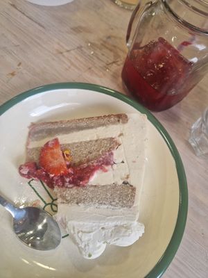  at Aujourd'hui Demain Cafe in Paris