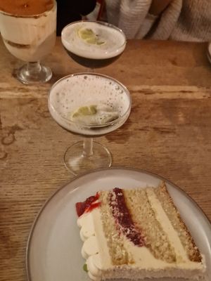  at Aujourd'hui Demain Cafe in Paris