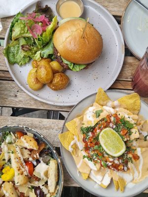  at Aujourd'hui Demain Cafe in Paris