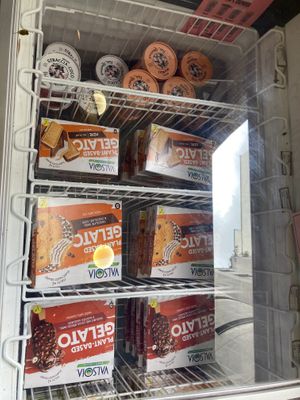  at Aujourd'hui Demain Cafe in Paris