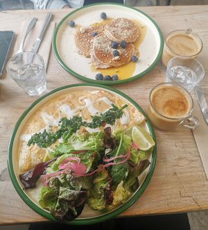 Jackfruit Quesadilla & Blueberry Pancakes 🥞 at Aujourd'hui Demain Cafe in Paris