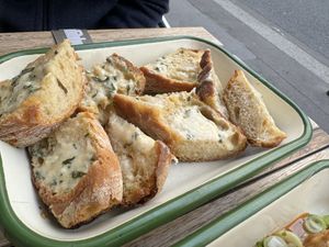 Garlic breadd  at Aujourd'hui Demain Cafe in Paris