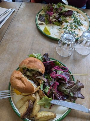  at Aujourd'hui Demain Cafe in Paris