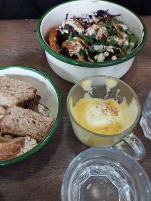 Season bowl at Aujourd'hui Demain Cafe in Paris