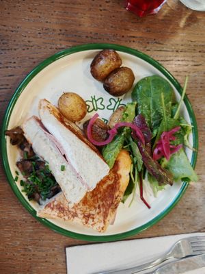 croque monsieur forever: homemade brioche bread, Quebec no-cheese, LaVIE no-jambon, no-creamcheese, béchamel, caramelized onions, chives at Aujourd'hui Demain Cafe in Paris