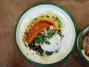 Fungi Fall No-Mozza :
homemade no-mozza, oyster mushroom and button mushroom poelés, roasted pumpkin, oyster mushroom pickles, green herb oil, dukkah at Aujourd'hui Demain Cafe in Paris