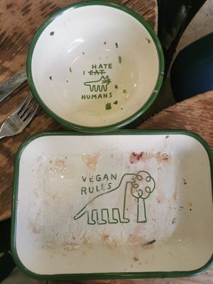  at Aujourd'hui Demain Cafe in Paris