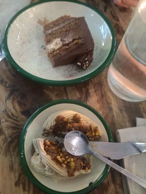 Paris Brest + gâteau chocolat sarrasin at Aujourd'hui Demain Cafe in Paris