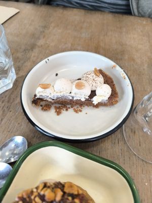  at Aujourd'hui Demain Cafe in Paris