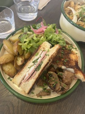 Croque-Monsieur Forever  at Aujourd'hui Demain Cafe in Paris