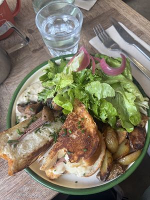 croque monsieur  at Aujourd'hui Demain Cafe in Paris