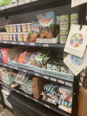 Vegan Animal Food  at Aujourd'hui Demain Cafe in Paris