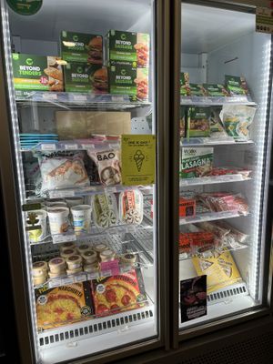 Frozen  at Aujourd'hui Demain Cafe in Paris