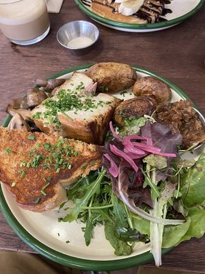  at Aujourd'hui Demain Cafe in Paris