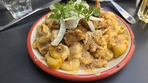 Chicken Mac & Cheese at Aujourd'hui Demain Cafe in Paris