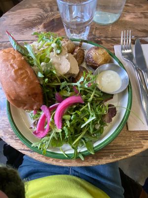  at Aujourd'hui Demain Cafe in Paris