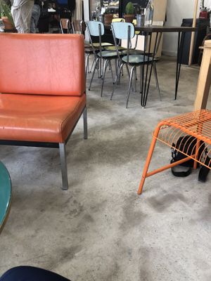 When empty at Aujourd'hui Demain Cafe in Paris