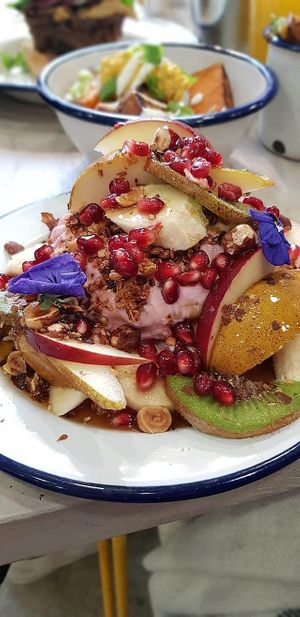 Fruits bowl at Aujourd'hui Demain Cafe in Paris