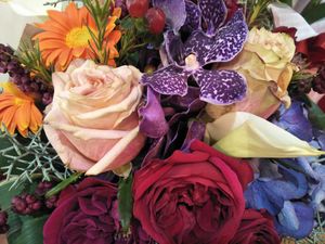 The most stunning selection of blooms inside healthy penguine cafe.   at Healthy Penguin Cafe in Matsumoto