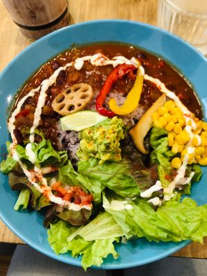 delicious burrito bowl ✨ at Healthy Penguin Cafe in Matsumoto