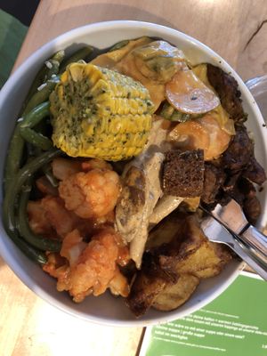 Gemischter Bowl at Sattgrün in Dusseldorf