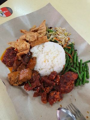 Yummy yummy lunch ~ 17/2/21 at Su Vegetarian 愫 in East Singapore