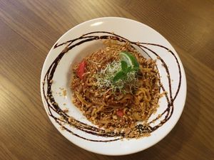 Pad thai at Bananas Veggie & Raw Cuisine in Novi Sad