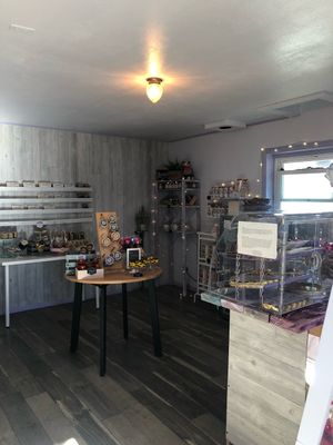 Inside view at Juliantla Chocolate in Julian