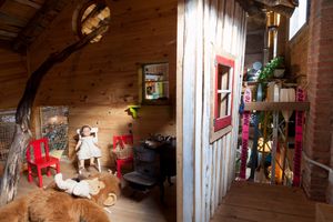 children friendly at La Reciclaria in Vic