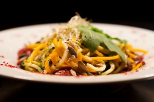 vegetable spaghettis salad at La Reciclaria in Vic