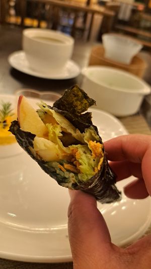  at Amitabha Hotel Vegetarian - 阿弥陀佛大饭店·自助餐厅 in Fuzhou