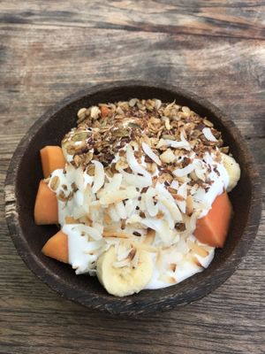 Granola with coconut „yogurt" at Ginger & Jamu in Lembongan