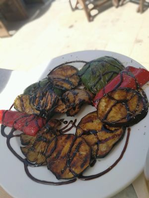 grilled Mediterranean vegetables at V+ S Corner in Kefalonia
