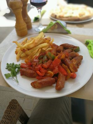 vegetarian sausages with mixed peppers at V+ S Corner in Kefalonia