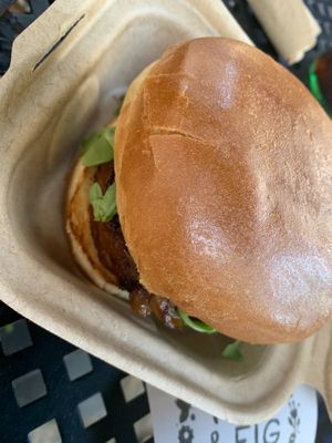 Burger at Fox & Fig in Savannah